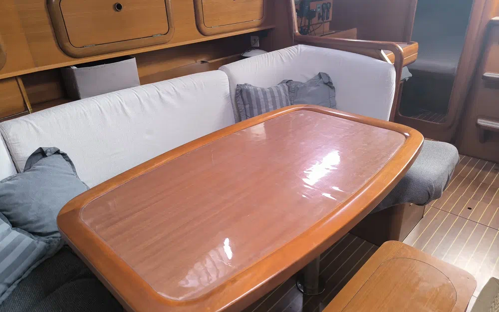 slider 18 Grand Soleil 40