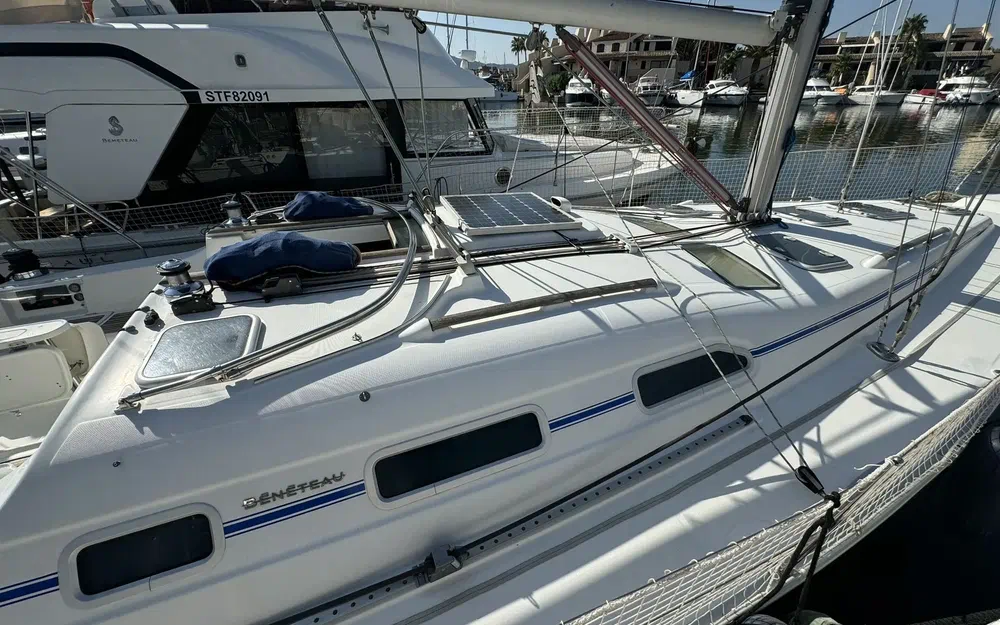 slider 11 Beneteau Oceanis 393