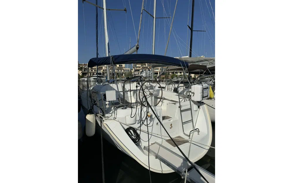 slider 12 Beneteau Oceanis 393