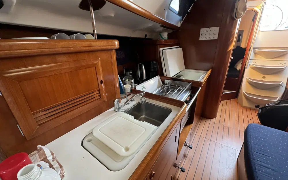 slider 3 Beneteau Oceanis 393