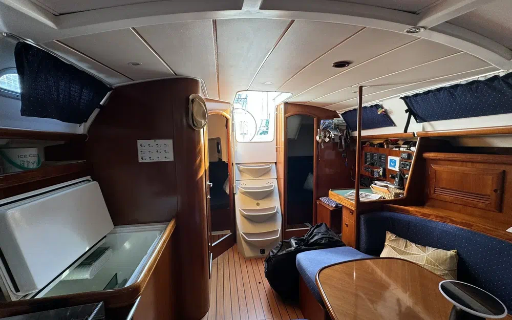 slider 6 Beneteau Oceanis 393