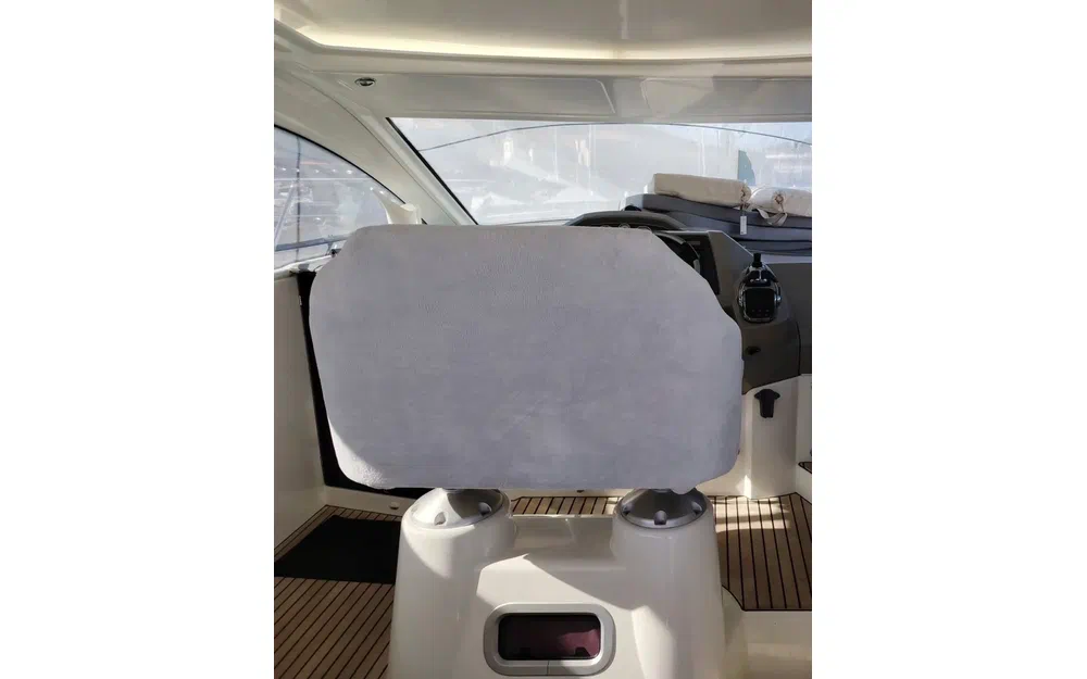 slider 2 Beneteau Grand Turismo GT 38