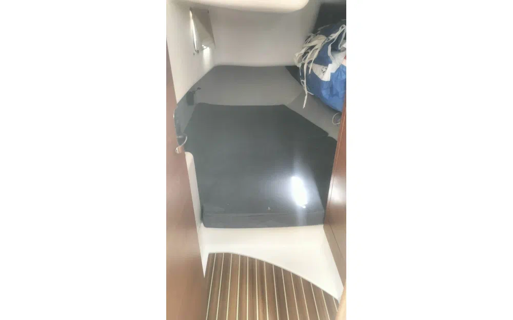 slider 14 X-Yachts 41 MAKANAKI