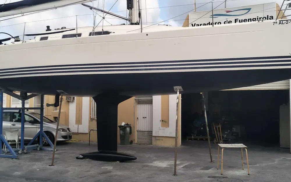 slider 3 X-Yachts 41 MAKANAKI