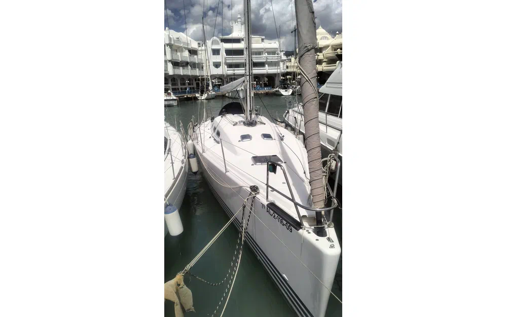 slider 5 X-Yachts 41 MAKANAKI
