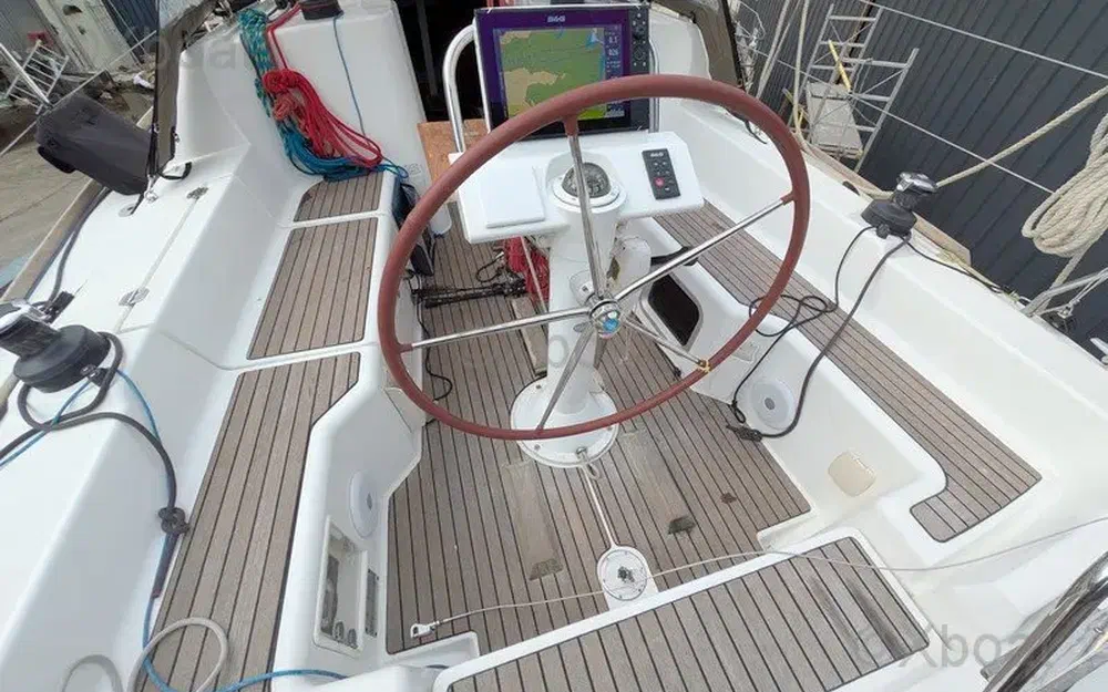 slider 3 Jeanneau Sun Odyssey 33 I Performance