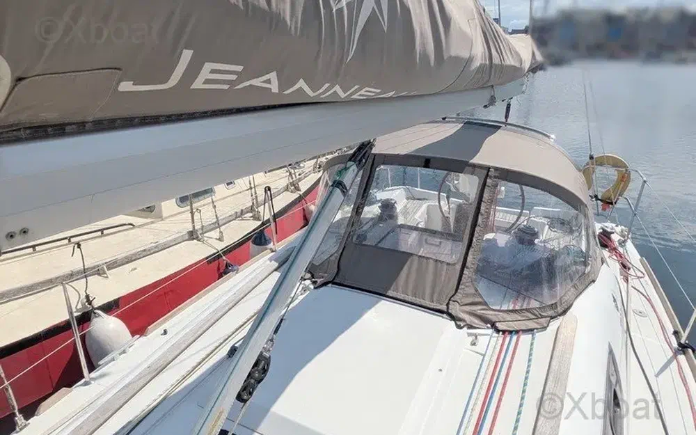 slider 6 Jeanneau Sun Odyssey 33 I Performance
