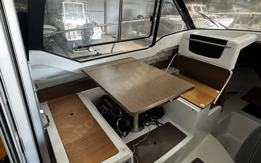 slider 12 Jeanneau Merry Fisher 795