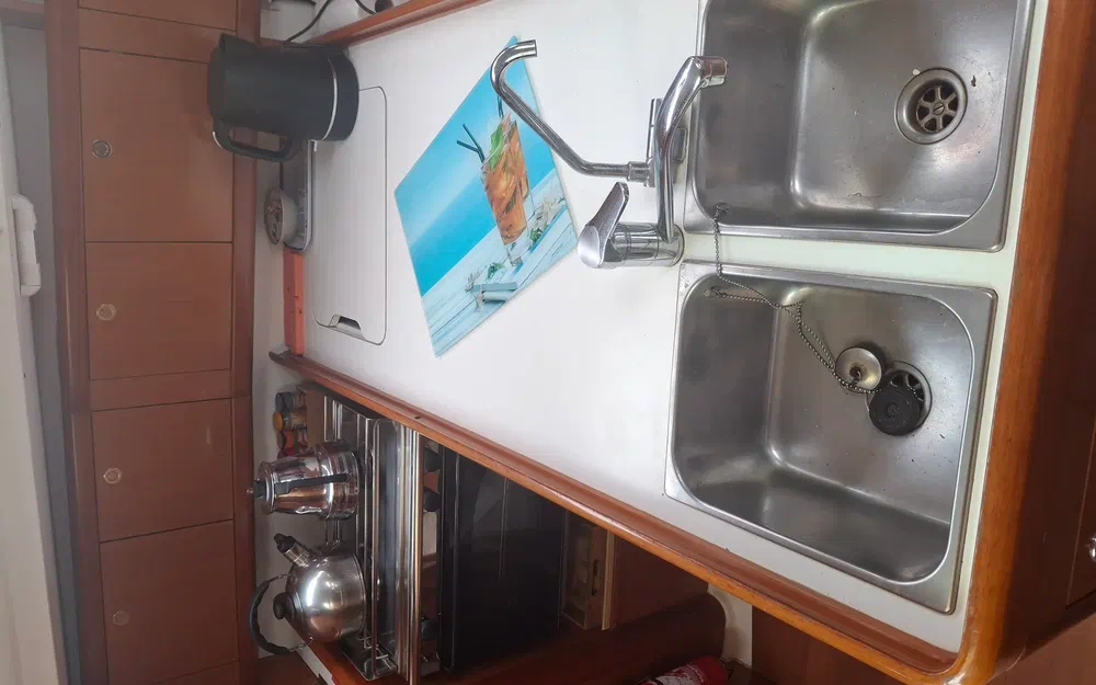 slider 3 Beneteau Oceanis 34