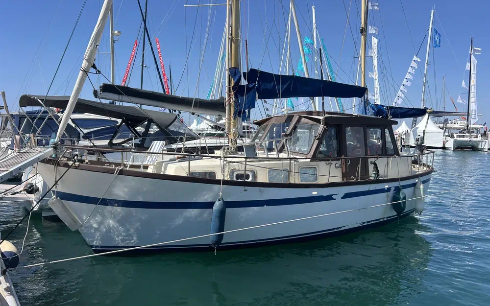slider 1 Siltala Yachts Nauticat 33