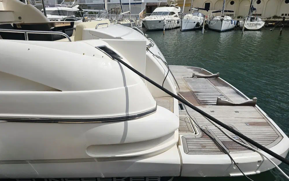 slider 2 Sunseeker Manhattan 74