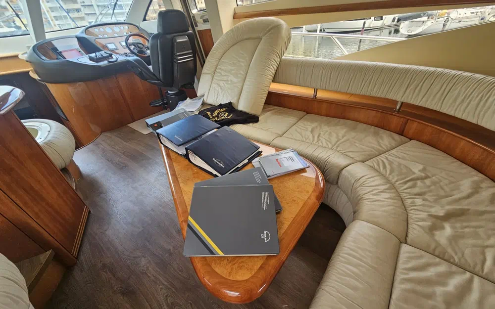 slider 5 Sunseeker Manhattan 74