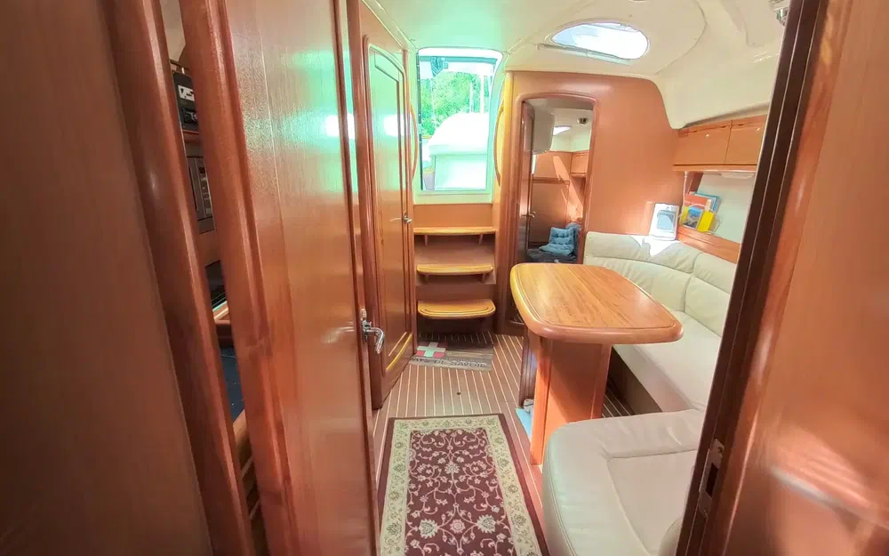 slider 11 Bavaria 33 Sport Hard Top