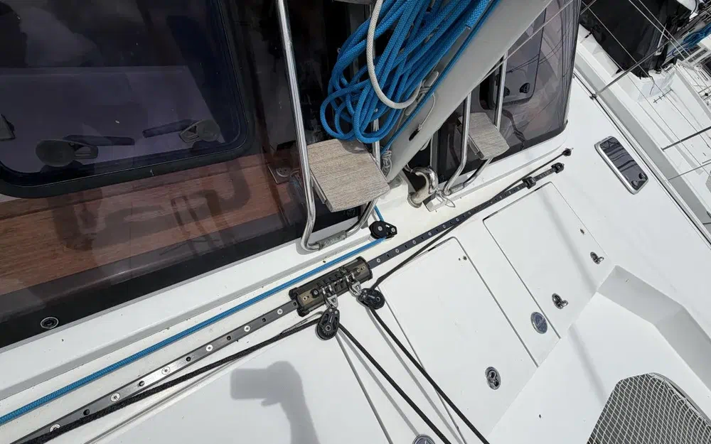 slider 15 Nautitech 40 Open