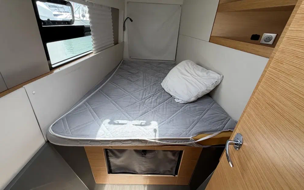 slider 29 Nautitech 40 Open
