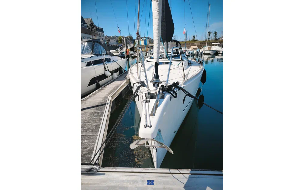 slider 5 Dufour 350 Grand Large
