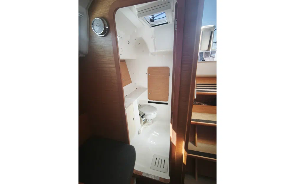 slider 18 Dufour 350 Grand Large