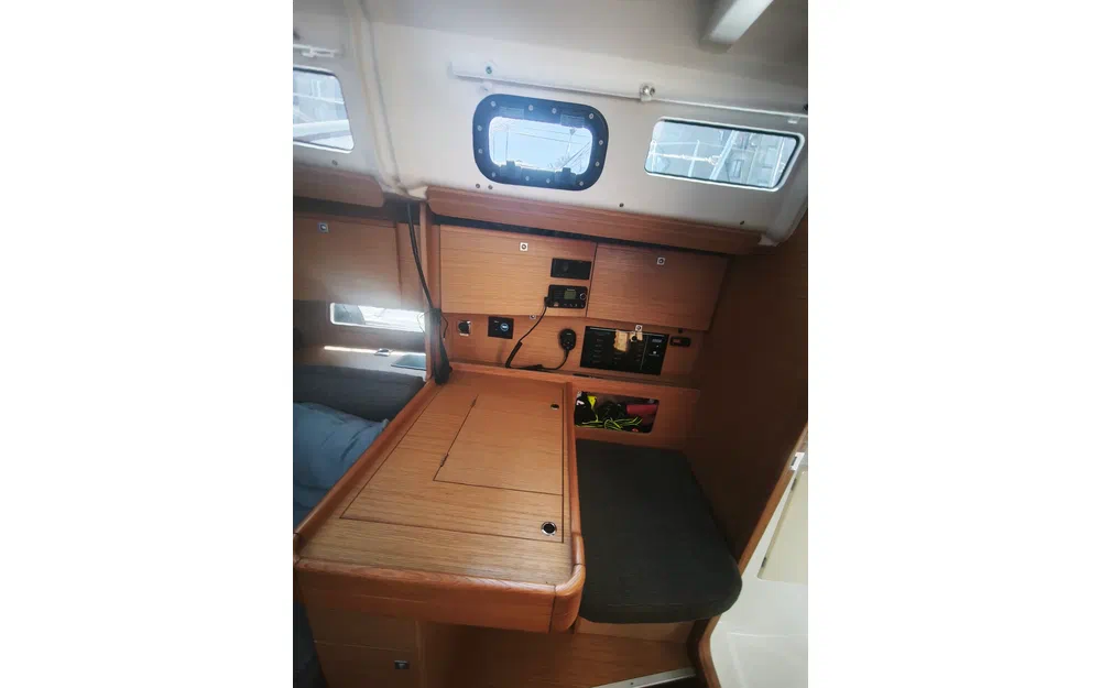 slider 26 Dufour 350 Grand Large