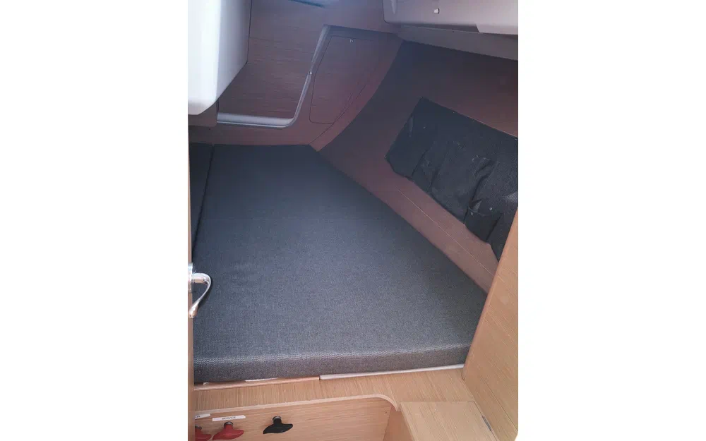slider 2 Dufour 350 Grand Large