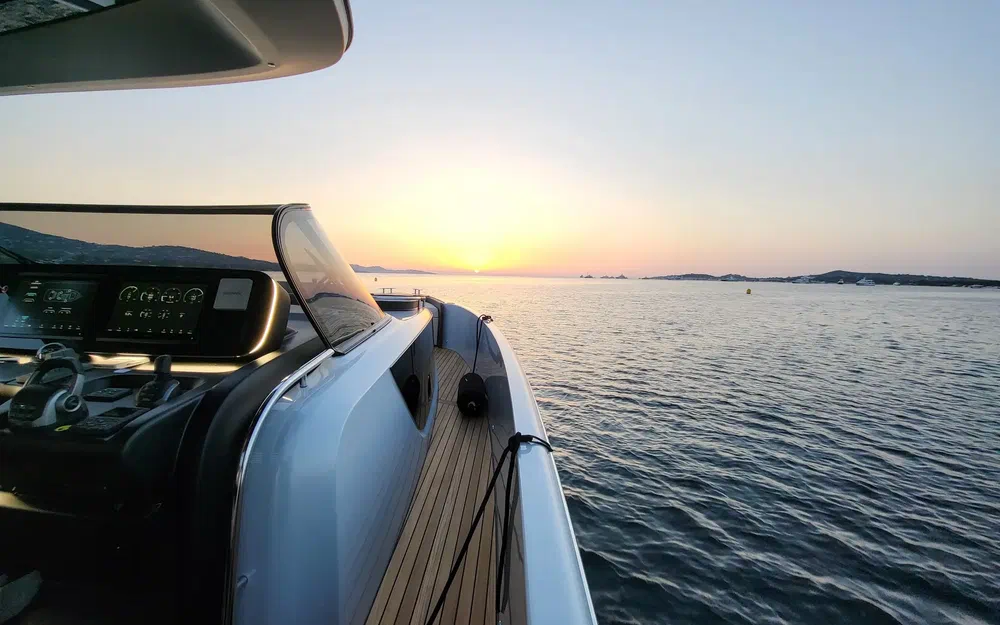 slider 7 Cranchi A46 Luxury Tender