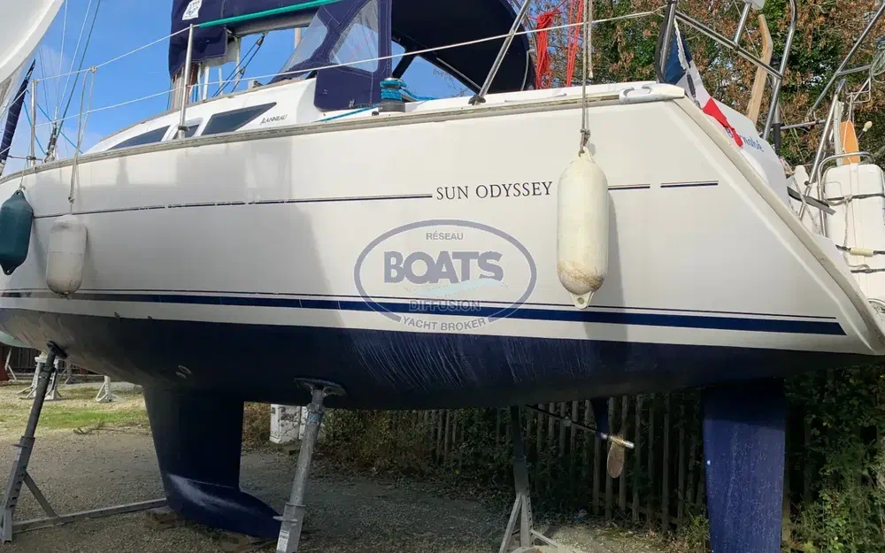 slider 1 Jeanneau Sun Odyssey 32