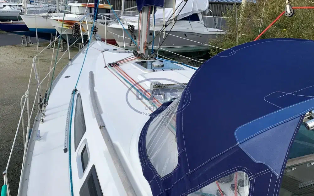 slider 6 Jeanneau Sun Odyssey 32