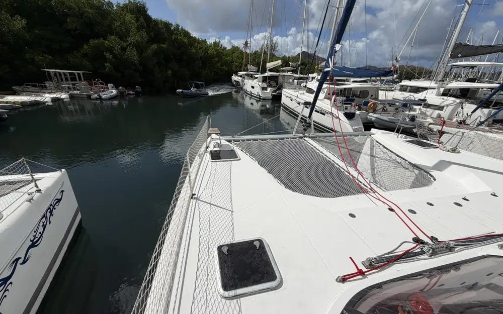 slider 8 Nautitech 40 Open