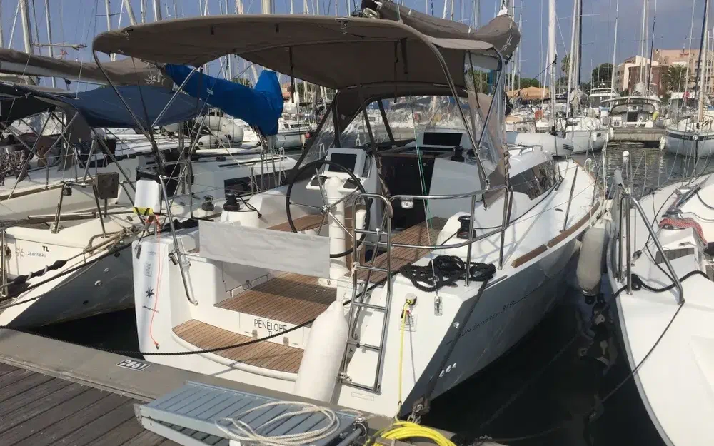 slider 0 Jeanneau Sun Odyssey 319