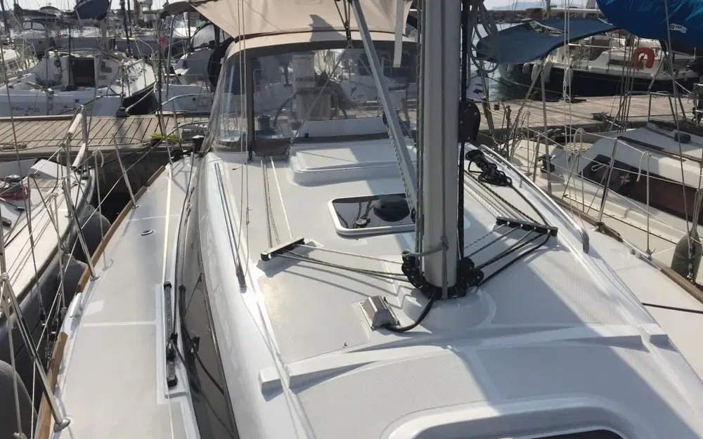 slider 9 Jeanneau Sun Odyssey 319