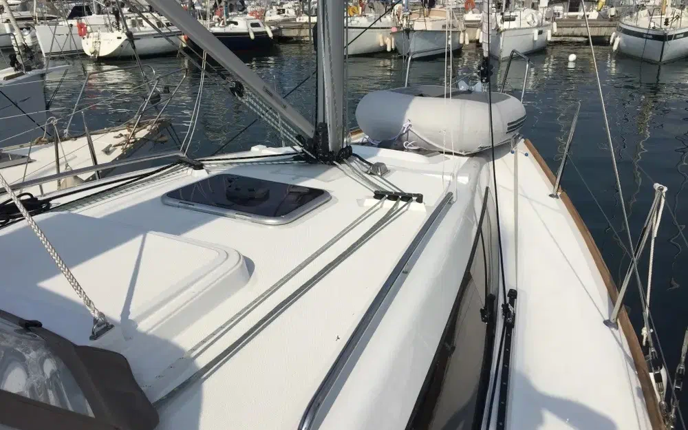 slider 7 Jeanneau Sun Odyssey 319