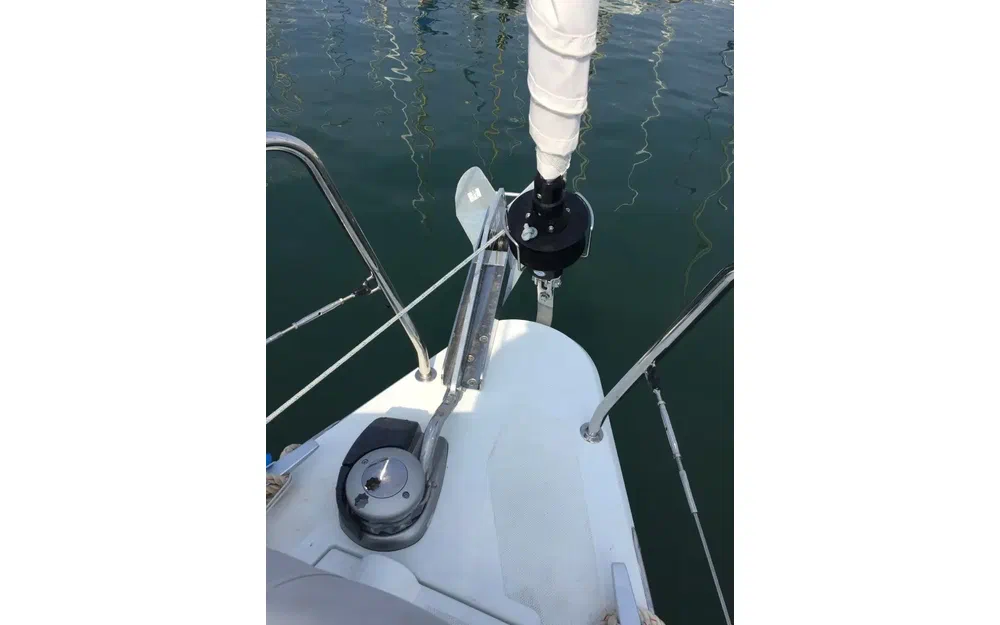 slider 8 Jeanneau Sun Odyssey 319