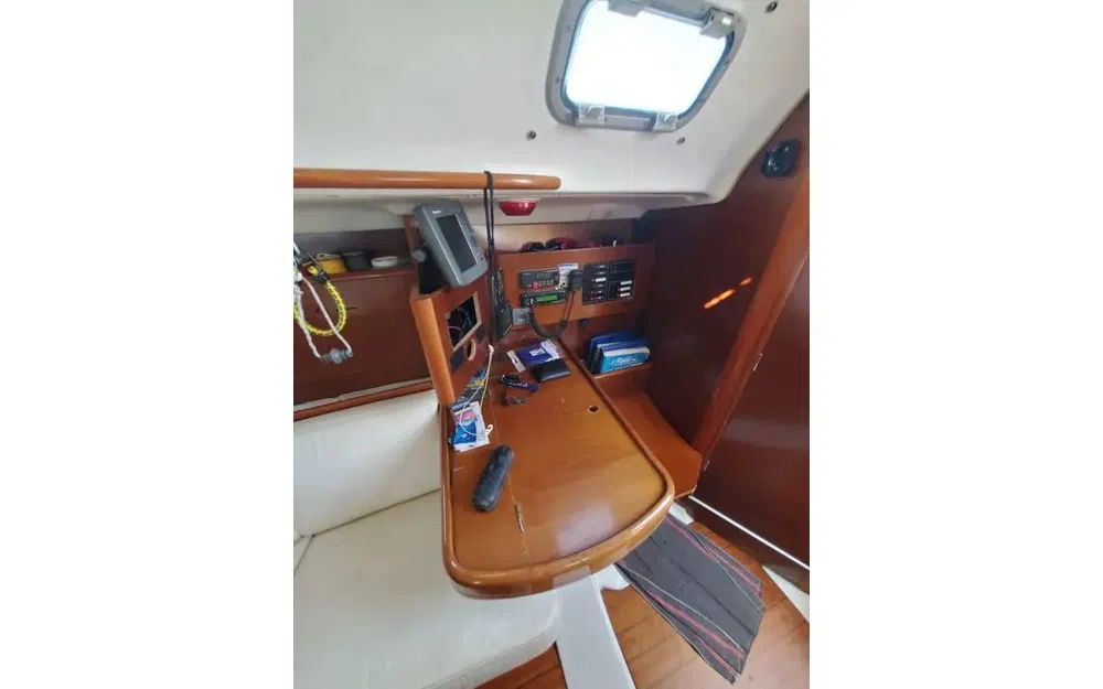 slider 4 Beneteau First 31.7