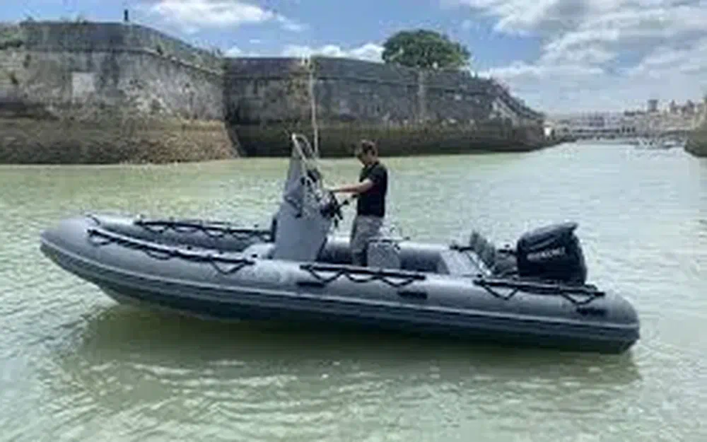 slider 3 3D Tender Patrol 600