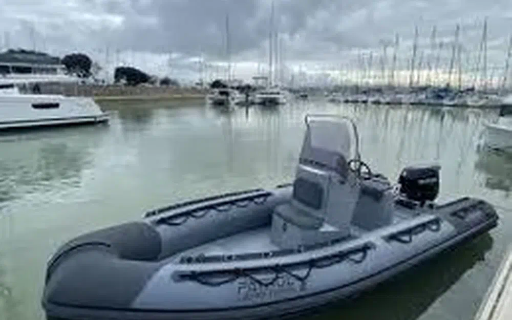 slider 4 3D Tender Patrol 600