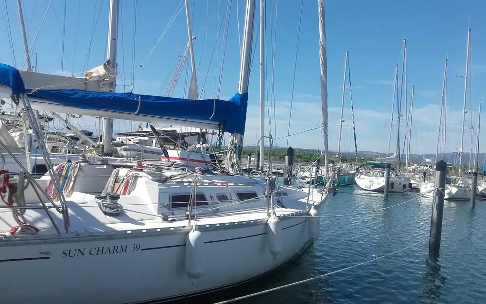 slider 6 Jeanneau Sun Charm 39
