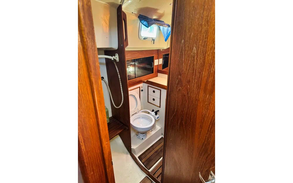 slider 21 Hinterhoeller Nonsuch 30 Ultra