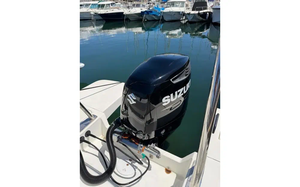 slider 16 Beneteau Flyer 8
