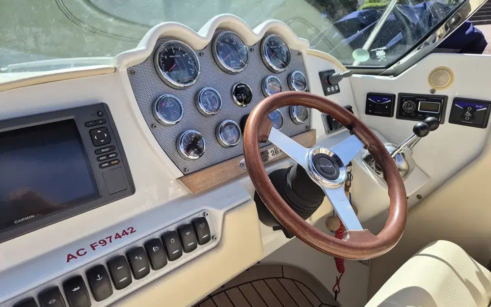 slider 17 Chris Craft Corsair 28