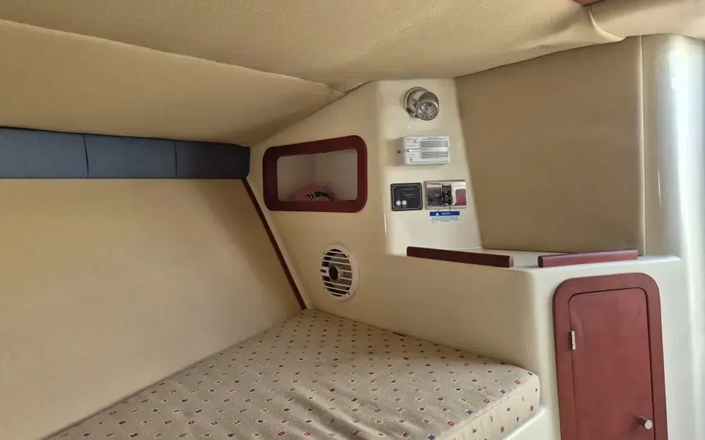 slider 26 Chris Craft Corsair 28