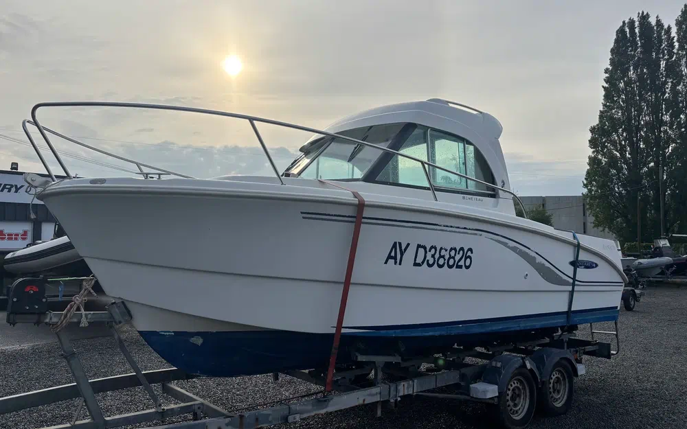 slider 8 Beneteau Antares 6.50 HB