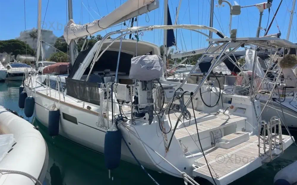 slider 0 Beneteau Oceanis 45