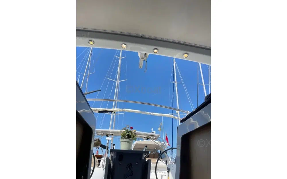 slider 8 Beneteau Oceanis 45