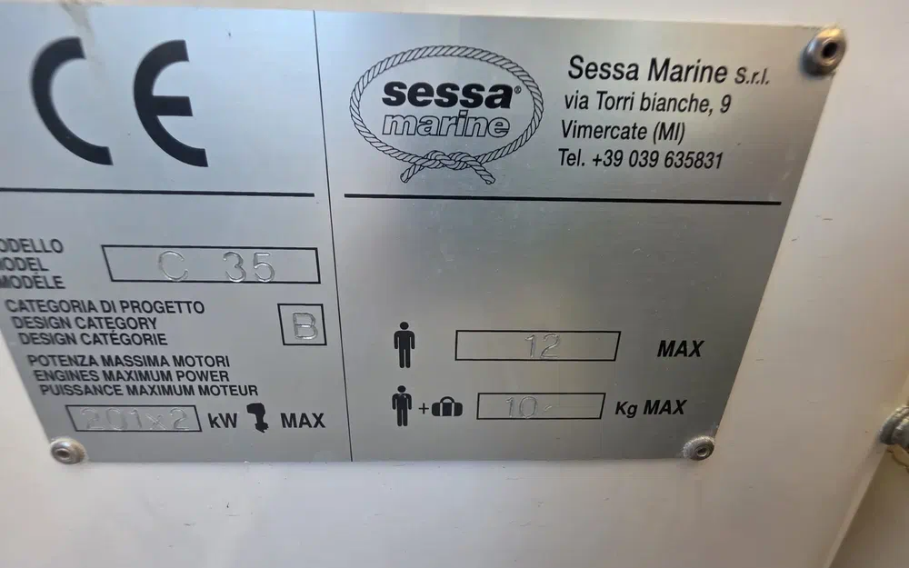 slider 14 Sessa Marine C35