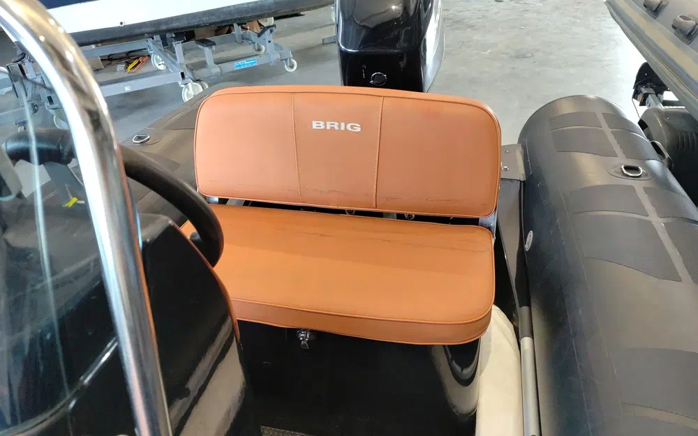 slider 8 Brig Falcon 500