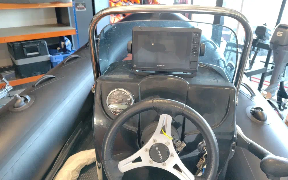 slider 10 Brig Falcon 500
