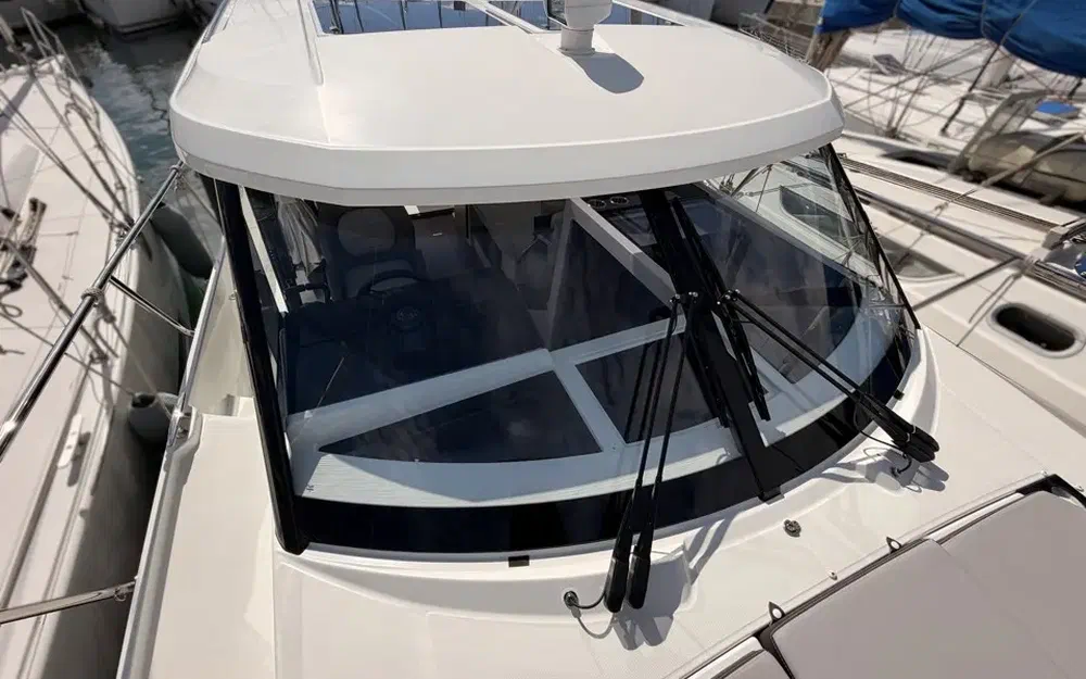 slider 10 Jeanneau Merry Fisher 1095