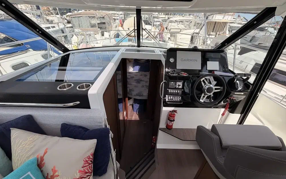 slider 24 Jeanneau Merry Fisher 1095