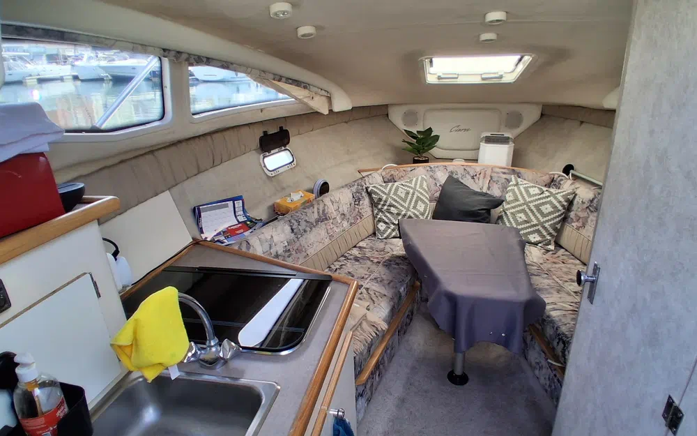 slider 11 Bayliner 2655 Cierra