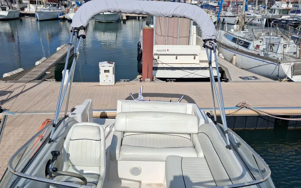 slider 10 Bayliner 2655 Cierra