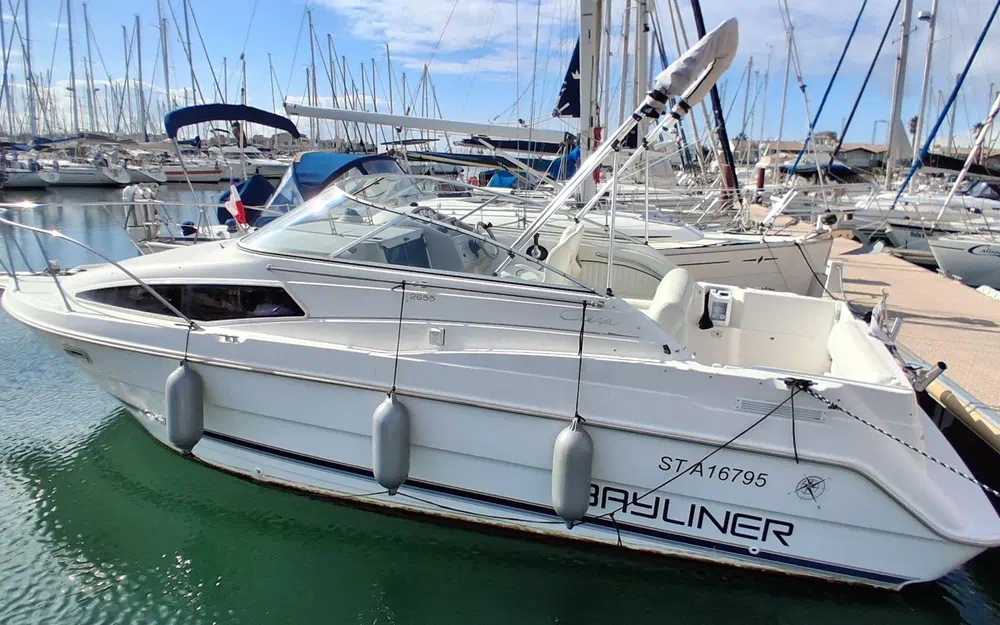 slider 1 Bayliner 2655 Cierra